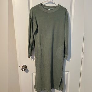 Green Old Navy Dress with Splits Size XS